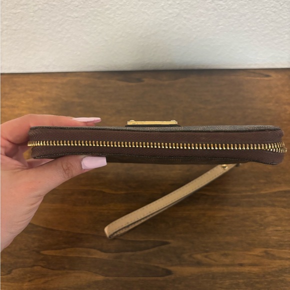 Michael Kors Brown Wristlet Wallet - Picture 6 of 12